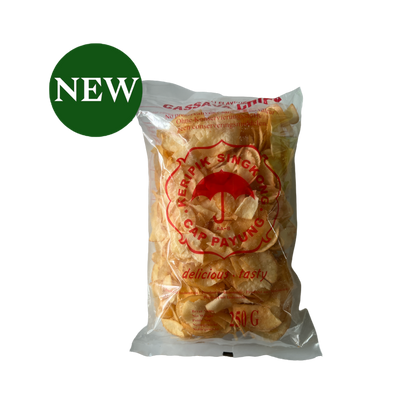 Scharfe Mirasa Singkong-Chips von Oriental Merchant, knusprige Snacks mit würzigem Geschmack, in einer transparenten Verpackung.