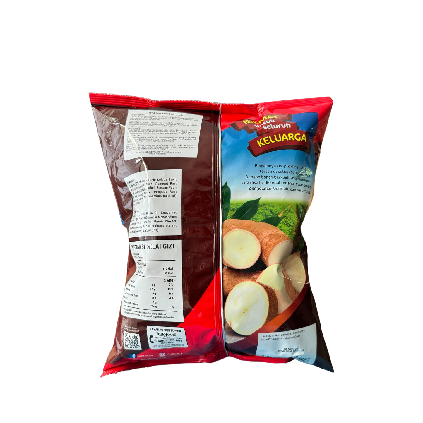 Knusprige Qtela Keripik Singkong Original Chips von Nesia, goldbraun und dünn geschnitten, in einer Schüssel serviert