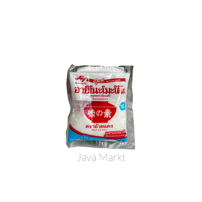 Ajinomoto Glutamat (MSG) als Kochzutat, Verpackung mit asiatischer Küche auf einem Küchenarbeitsplatz.