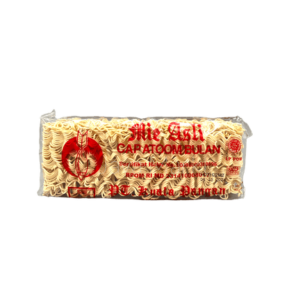 Bunte Mie Atoom Bulan Pasta der Marke Oriental Merchant in einer Schüssel, frisch und vielseitig verwendbar
